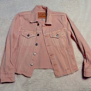 Lucky brand light pink distressed jean jacket. Size S. NWOT